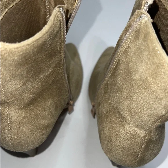 Olivia Miller Taupe Ankle Booties - Picture 4 of 7